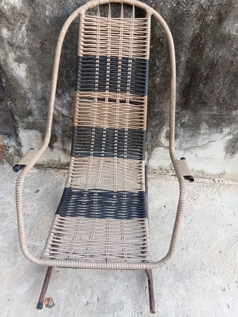 Vende-se cadeira de balanço em ótimo estado  - Foto 3