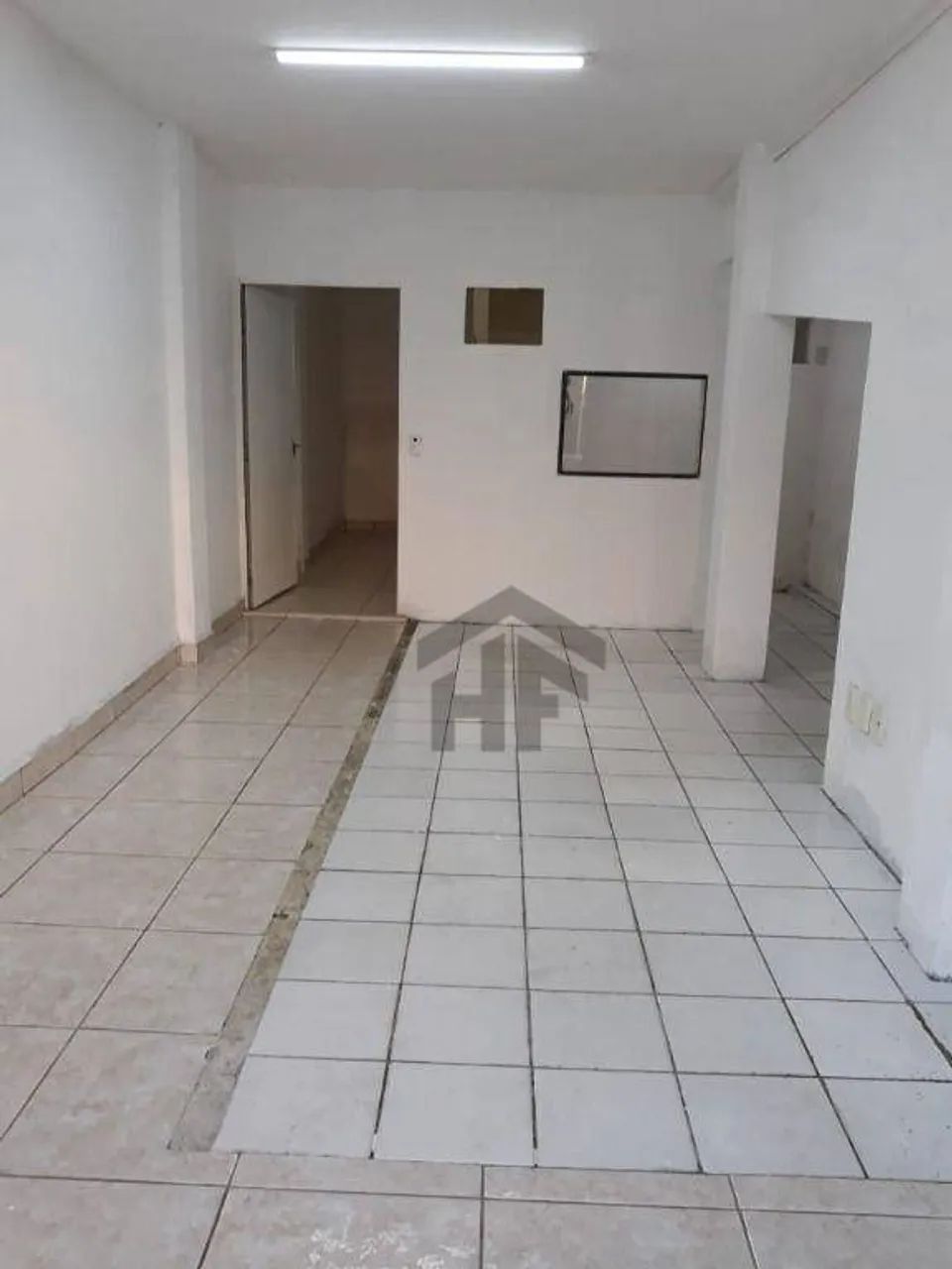 Loja Comercial de 104m² para alugar, localizada na Encruzilhada, Recife - Pernambuco. - Foto 5