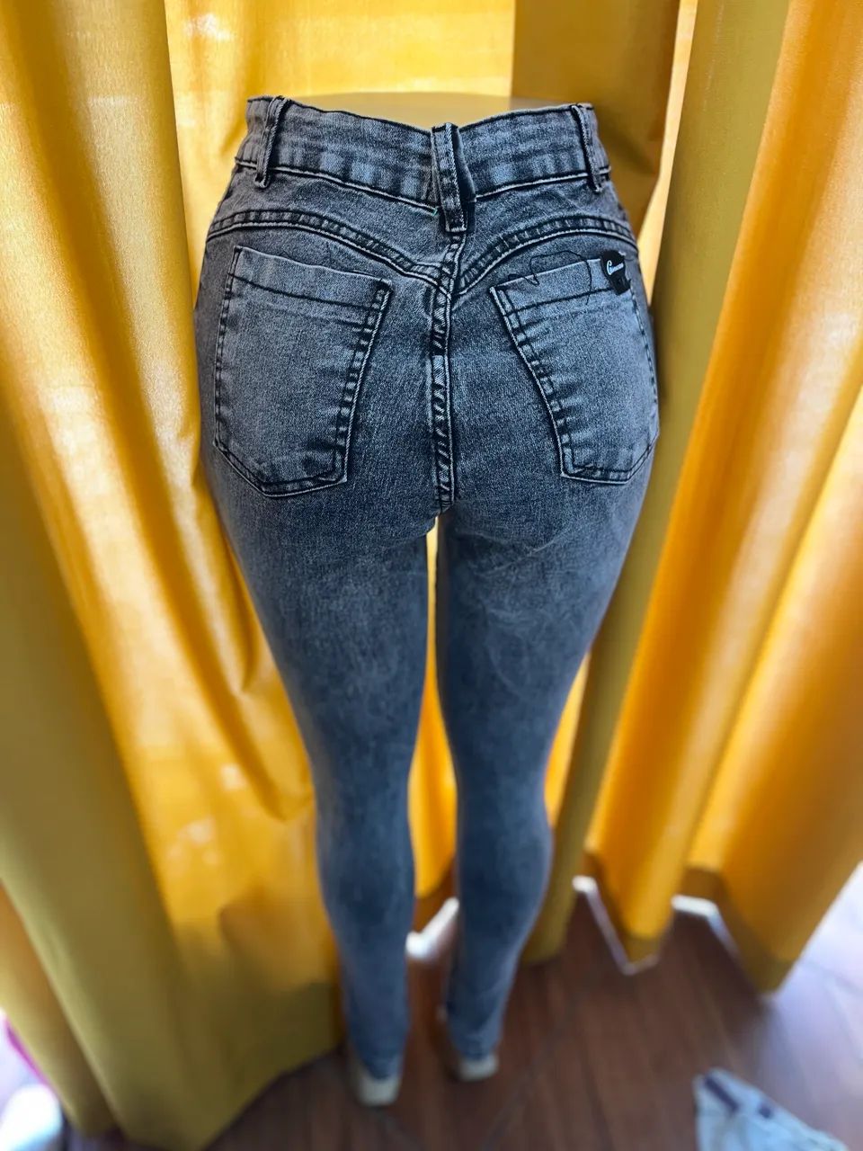 calça jeans 