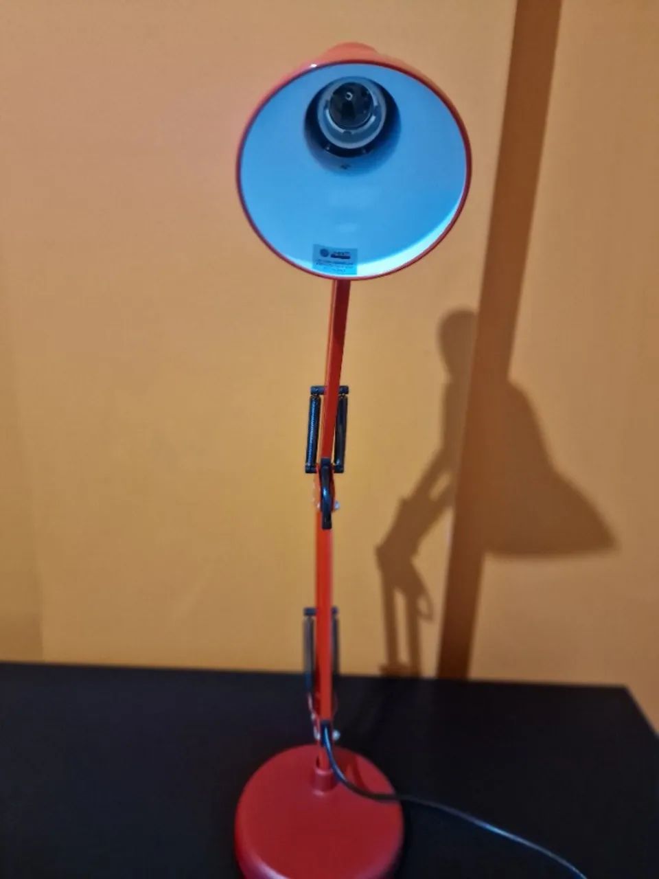 Luminária de Mesa Articulável - Foto 3