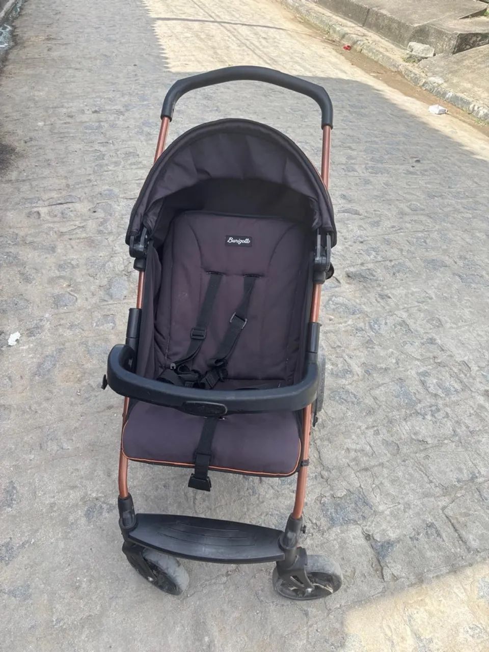Vendo berço e carrinho de bebê  - Foto 4