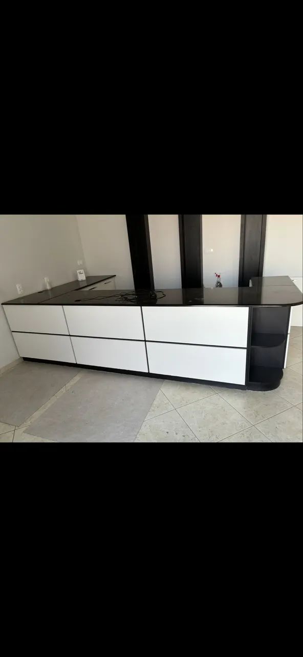 Balcão para consultório 