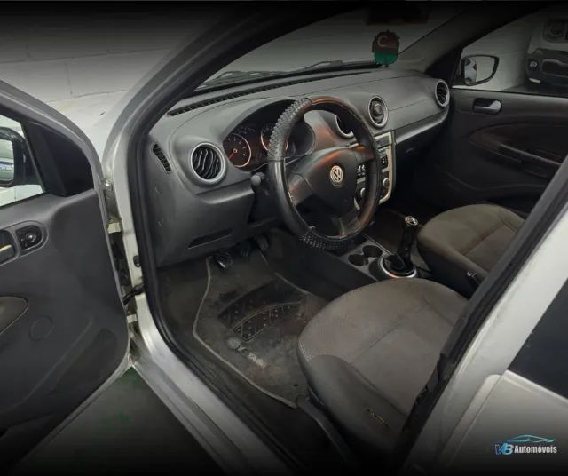 Volkswagen Voyage 1.0/1.0 City Mi Total Flex 8V 4p, foto 8 de 15