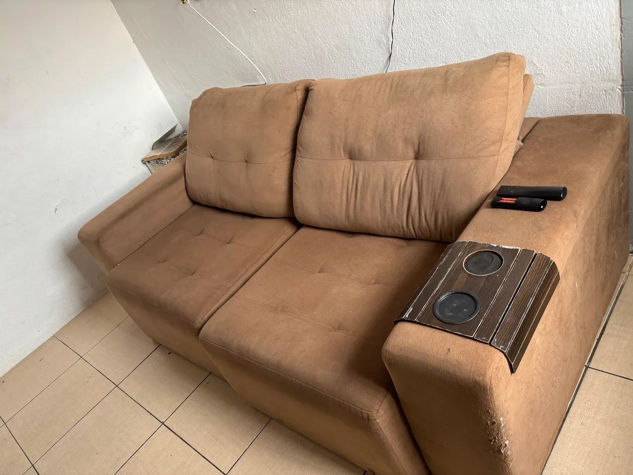 Vende-se Sofá semi novo - Foto 2