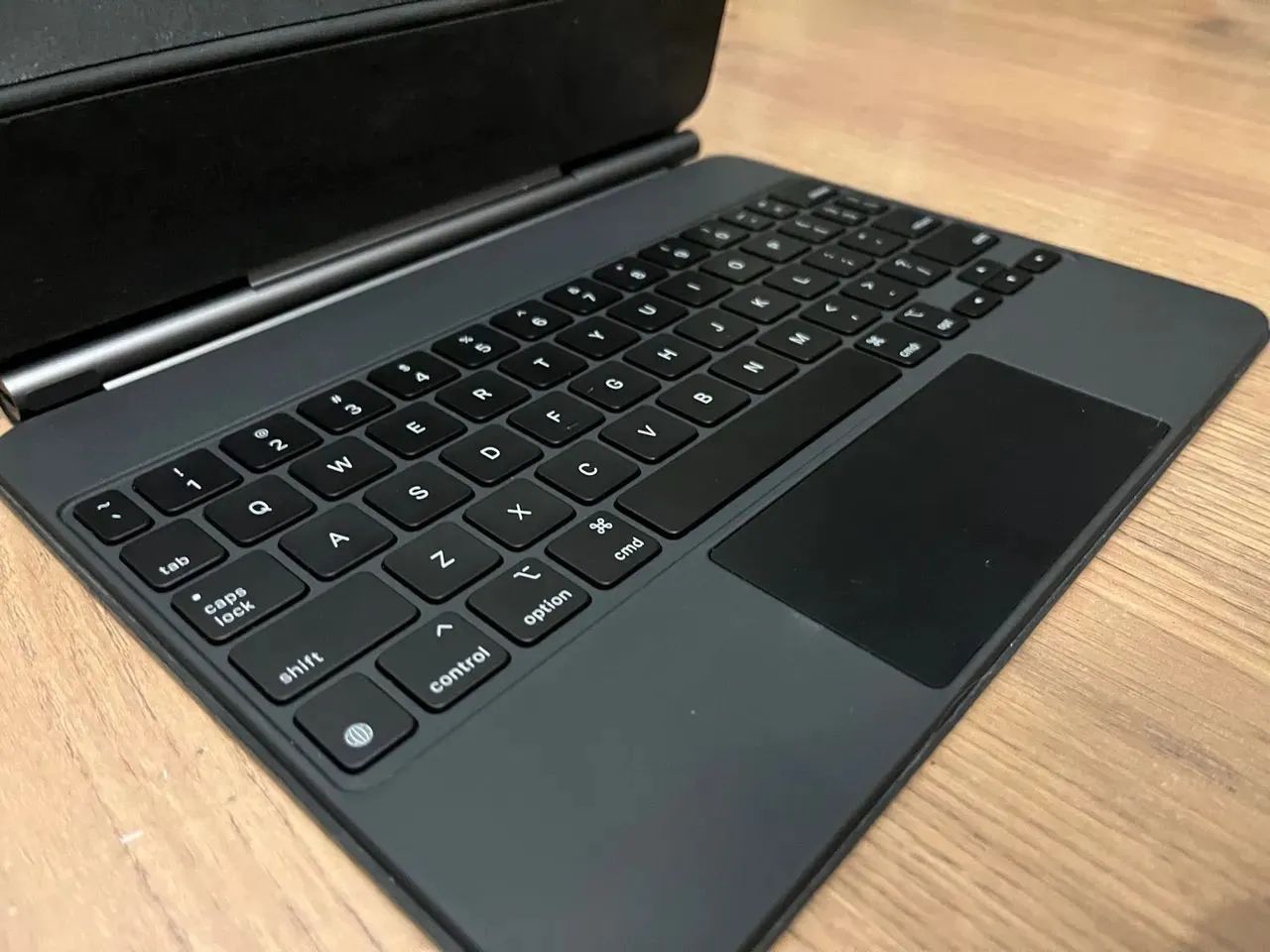 Apple Magic Keyboard - Teclado Touchpad e Capa Mod: A2261 - Foto 2