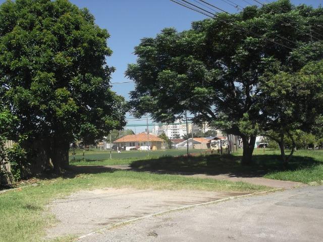 Quitinete no 2º andar - Excelente localização - A183 - R$ 105.000,00 - Foto 13