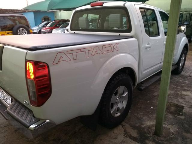 Nissan Frontier SE 2.5 TDI Attack c.dupla Fina ! - Foto 4