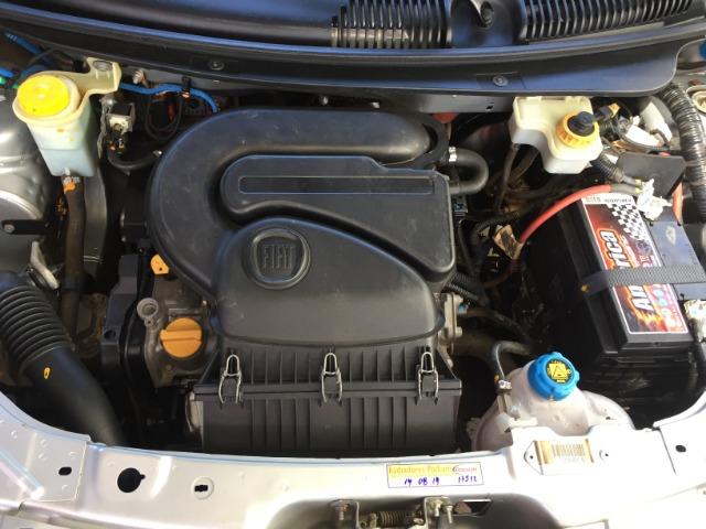 Palio Attractive 1.4 8v Flex 2013 Prata Completo - Foto 12