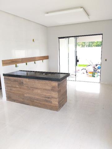 Nova, 141m², churrasqueira, pé direito alto, 3/4 em Condomínio Completo - Foto 5