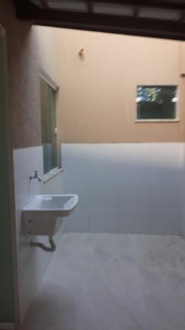 4/4, 2 Suítes, casa solta, 1 suíte TÉRREA Lauro - Foto 4