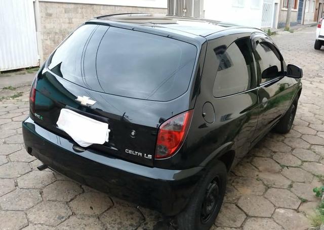 Vendo Celta 2012 ou troco por moto Cg - Foto 2
