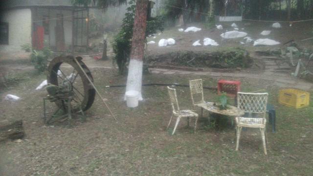 Sítio em Canoas ( pequeno sítio) - Foto 8