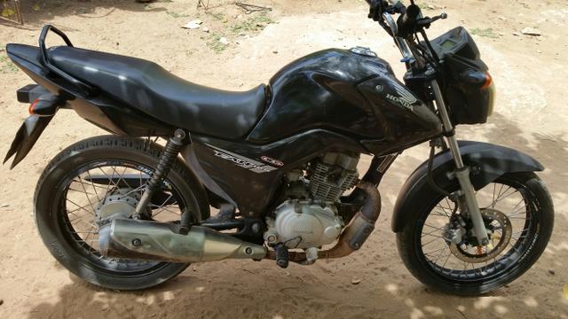 Vendo essa moto
