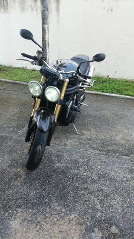 Moto triumph speed triple - Foto 2