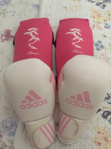 Luva e caneleira Muay Thai