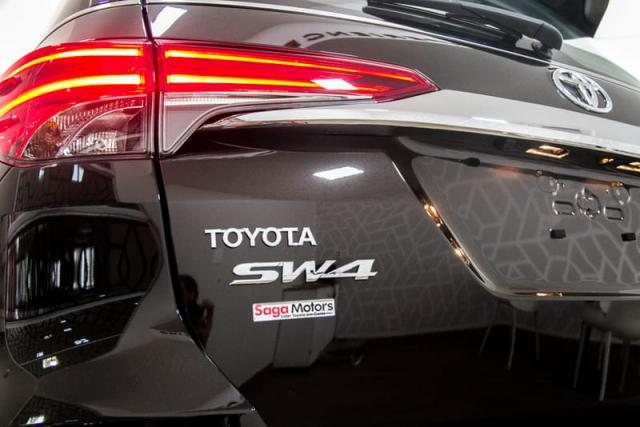 TOYOTA SW4 DSL 4X4 SRX AT 7S 19/20 - Foto 9