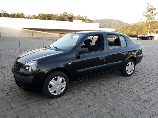 Vendo clio ano 2005 completo