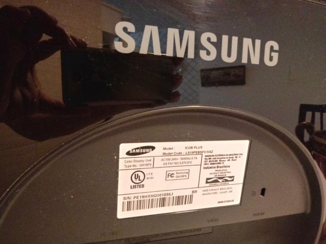 Vendo essa ( cpu ) e visor 16 samsung model : 932 b plus - Foto 4