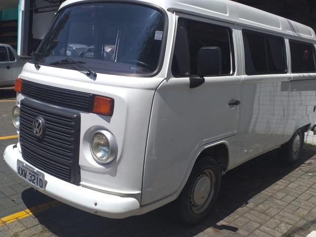 Volkswagen Kombi Standard 1.4 Flex 2014 - Foto 2