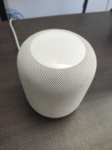 Apple Home Pod