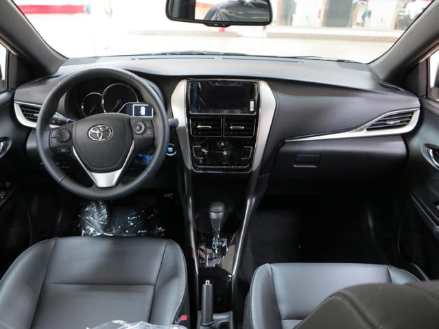TOYOTA YARIS HATCH XLS AT 19/20 - Foto 8