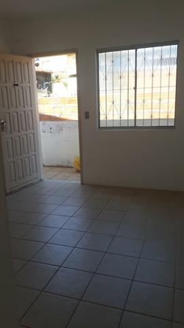 Casa em boa localização - Foto 4