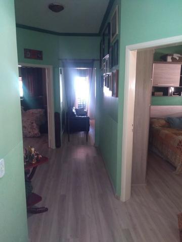 Vendo Casa de 03 quartos, toda na laje lote 800 metros, 260 metros construção - Foto 2