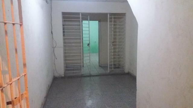 Alugo casa na avenida Nova descoberta - Foto 3