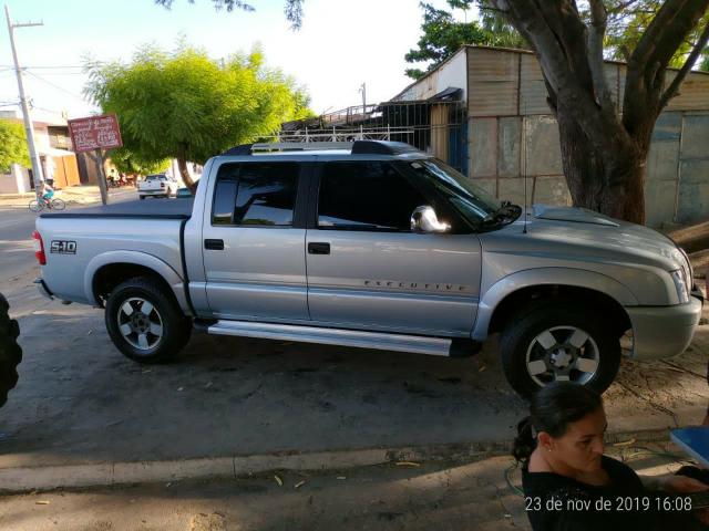 S10 EXECUTIVE 2.8 2010 CAB. DUPLA 4x2 A DIESEL COMPLETA