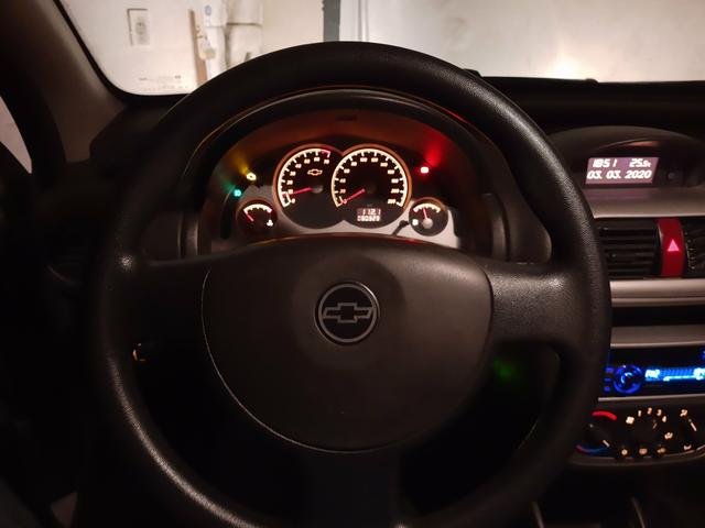Corsa sedan - Foto 2