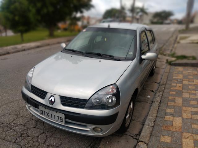 Renault Clio 2004 Completo 1.0 - Foto 2