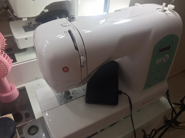 Máquina singer 6660 56 pontos - Foto 6