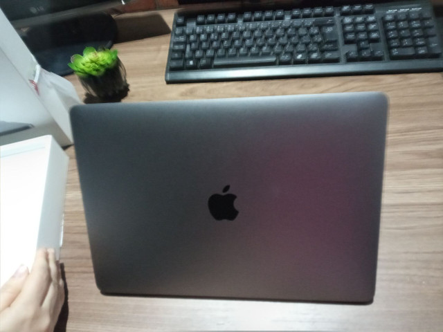 Macbook Pro 2017 - Foto 4