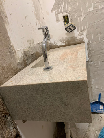 Cuba Banheiro Granito Itaúna e Torneira Deca Link - Foto 4