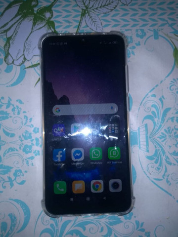 Xiaomi redimi 7 32 gigas semi novo