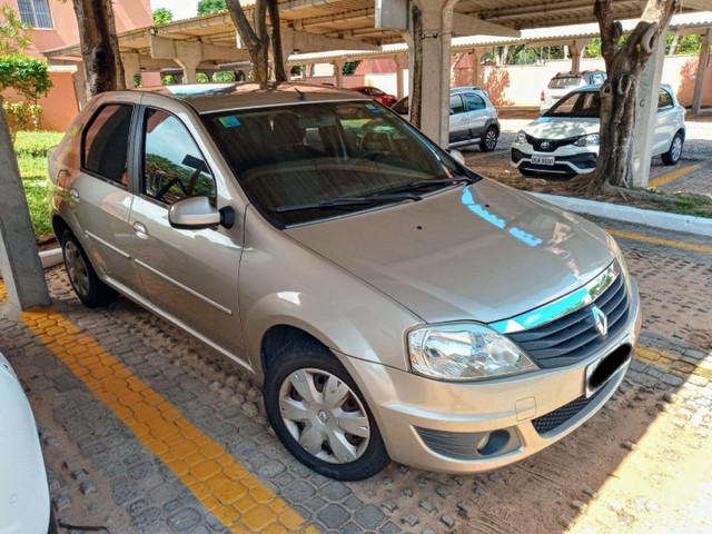 RENAULT LOGAN COMPLETO 1.0 FLEX 2013