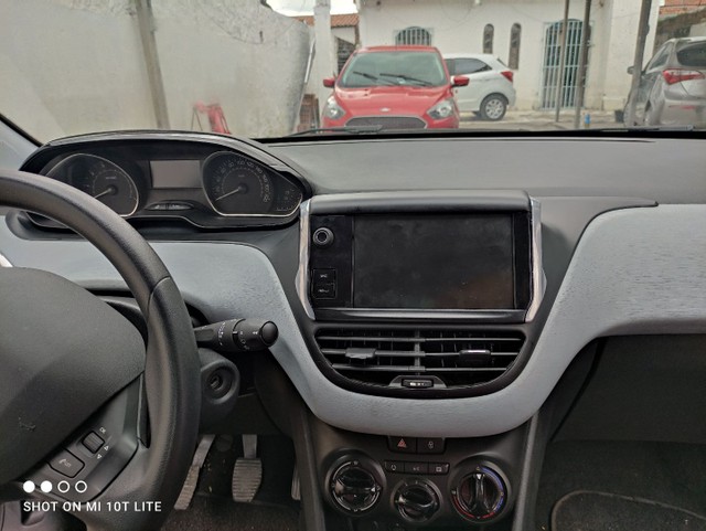 VENDO PEUGEOT 208 2014/2015 VALOR: 34000