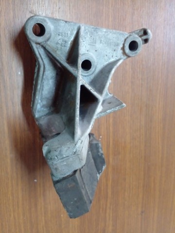Suporte coxim motor GM vectra - Foto 2