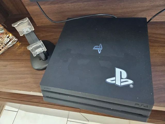 Playstation 4 Pro - Manejo, Rio de Janeiro