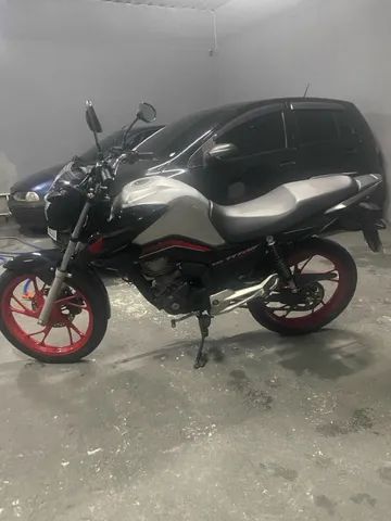 Honda CG Fan 160 2023 0Km preta/tirando nova na concessionária 2023 160cc  preta. primeira moto 