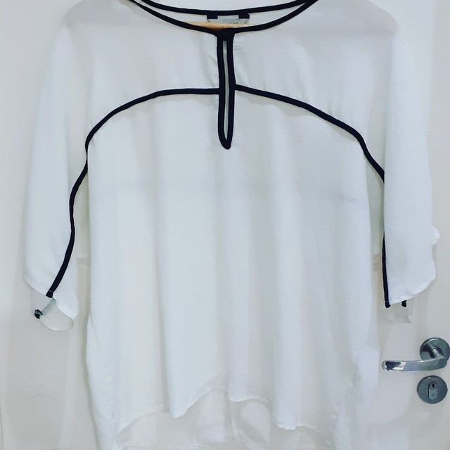 Blusa de crepe g R$10