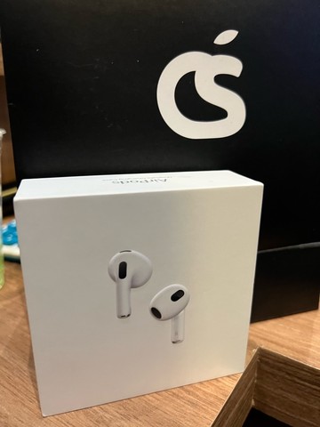 AirPods series 3