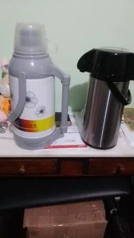 Garrafas térmicas grandes importados 