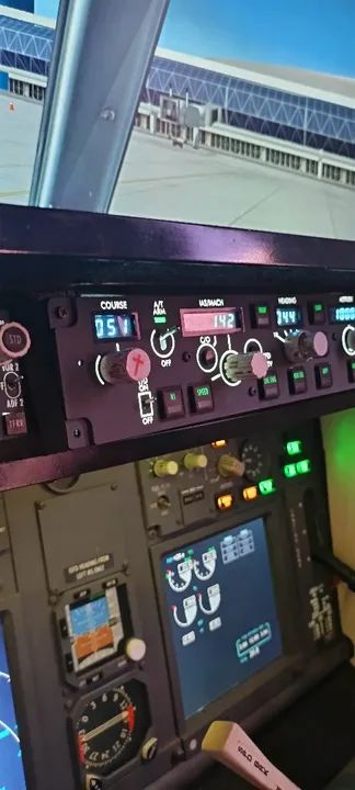Simulador de vôo (equipamentos) - Foto 2