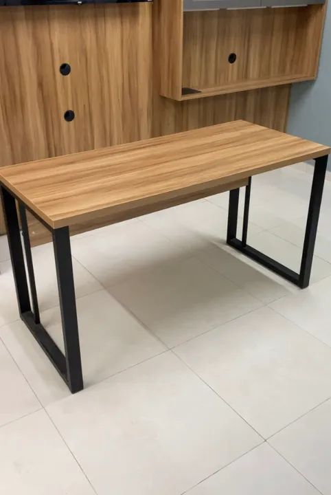 Mesa / birô / escrivaninha escritório 