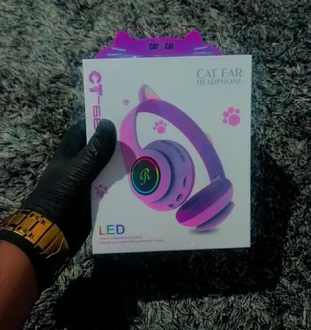 Fone de Ouvido Bluetooth Gatinho Led Colorido