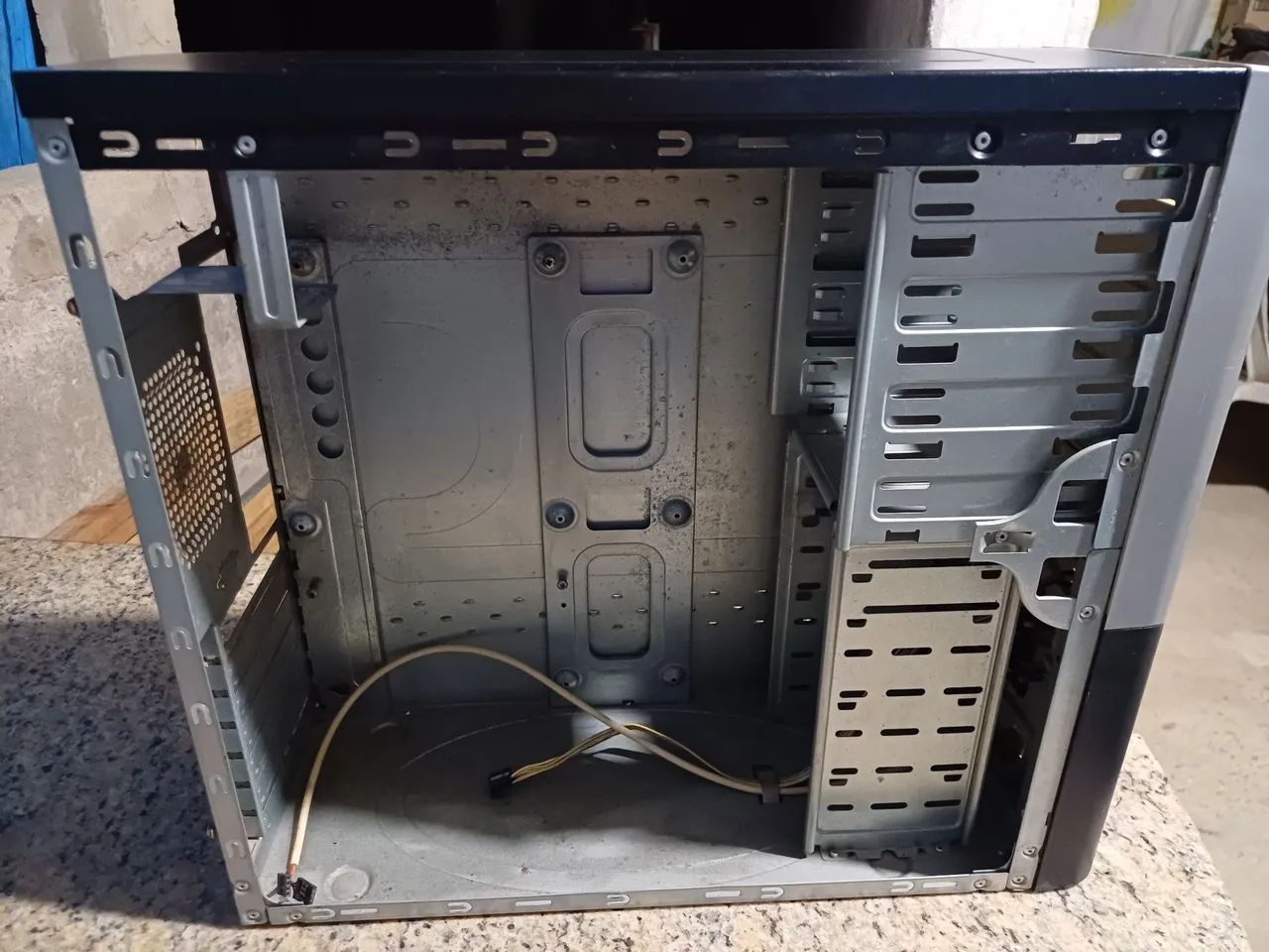 Gabinete de PC 64220025463299121