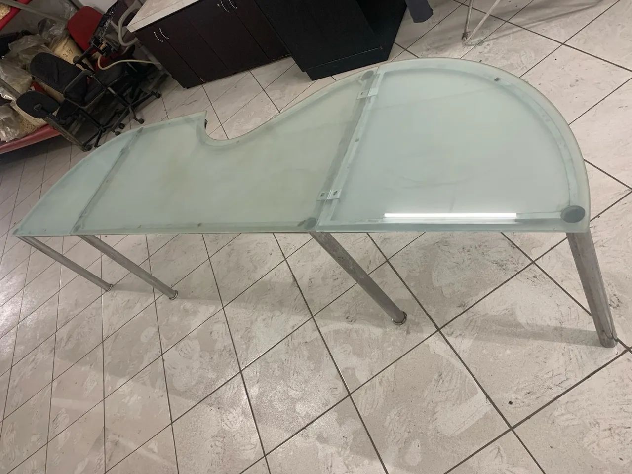 Mesa Com Tampo De Vidro Retangular Reno Crome - Foto 3