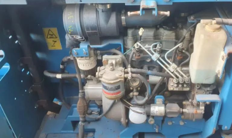 Plataforma Elevatória Genie GS-3369 RT 12m 2014 - Foto 8