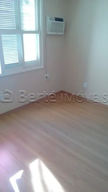 Apartamento reformado, perto da Uniritter, com 03 dormitórios, living dois ambientes, cozi - Foto 11